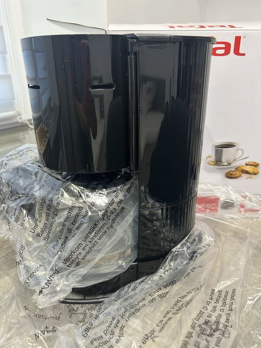 Продам нову кавоварку