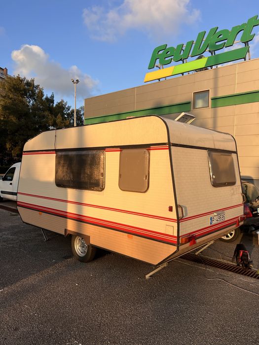 Caravana Pluma 1990