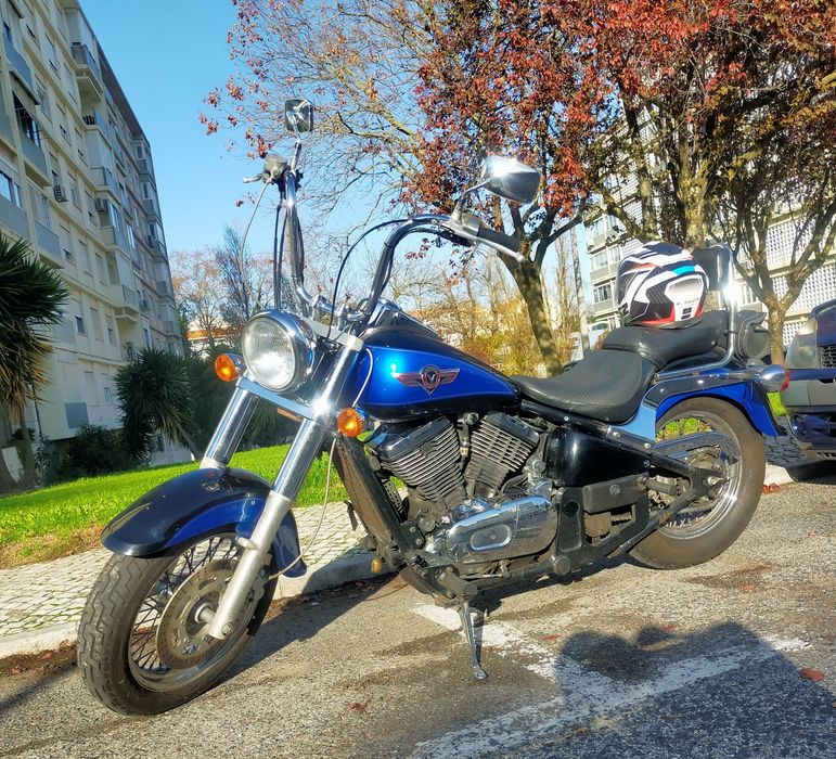 Kawasaki vulcan VN 800 classic