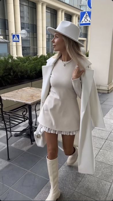 Продам одяг по мінімальним цінам в гарному стані