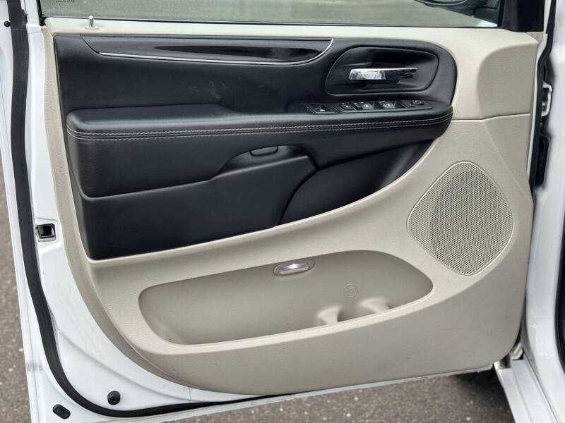 2020 Dodge Grand Caravan