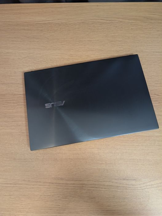 ASUS ZenBook 13 OLED (UX325EA) | i7-1165G7 | 16GB RAM | Stan BDB