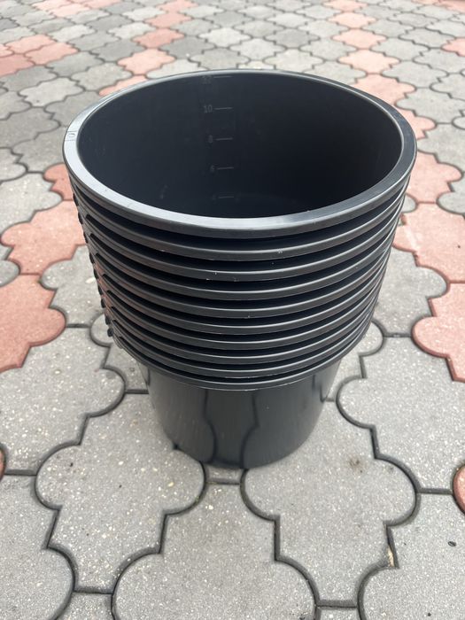 Doniczka 12l plastikowa na choinki świerki wiadreko mocne grube 12