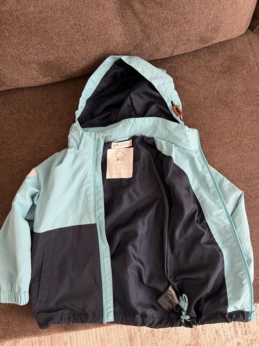 Дитяча куртка вітрівка H&M, на 5 років