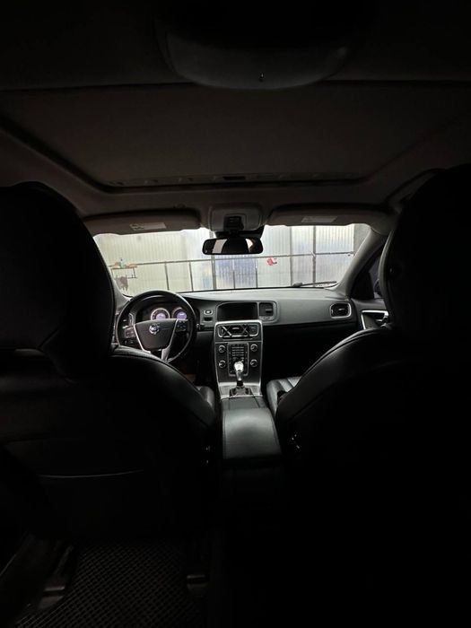 Volvo S60 2013 року