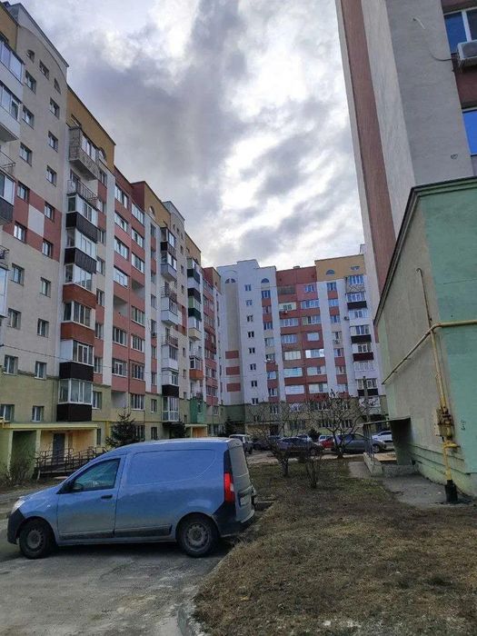 Продам 1-к. кв., вул. Роганська 130/4, ЖМ Роганський