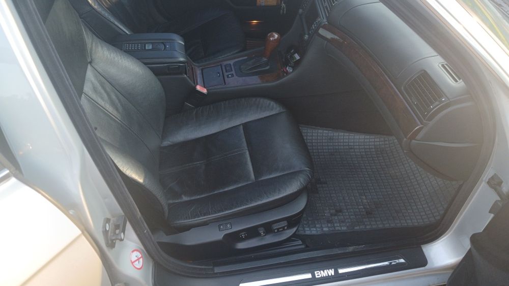 Продам BMW E38 730 M57