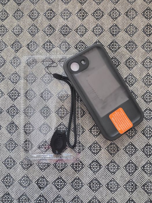 Wodoszczelne etui pokrowiec do iPhone 16e
