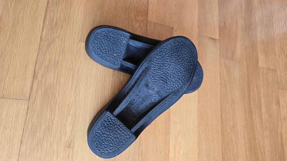 Sandálias de malha A’RCOPEDICO n.º 36 encarnado/vermelho BOM ESTADO 17€