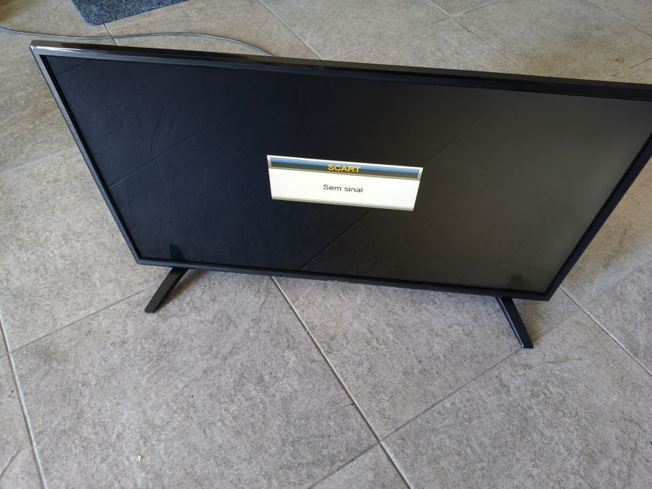 TV Nevir de 32 polegadas