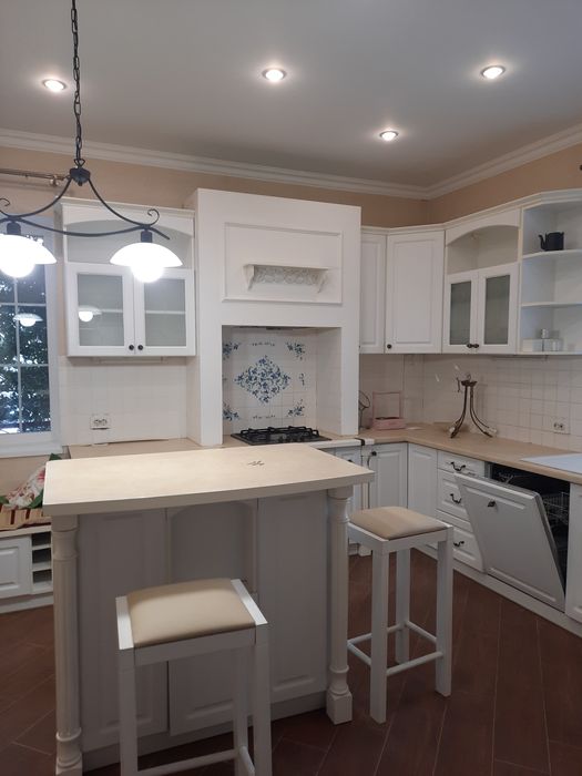 Продажа.Стильный дом в центре города.