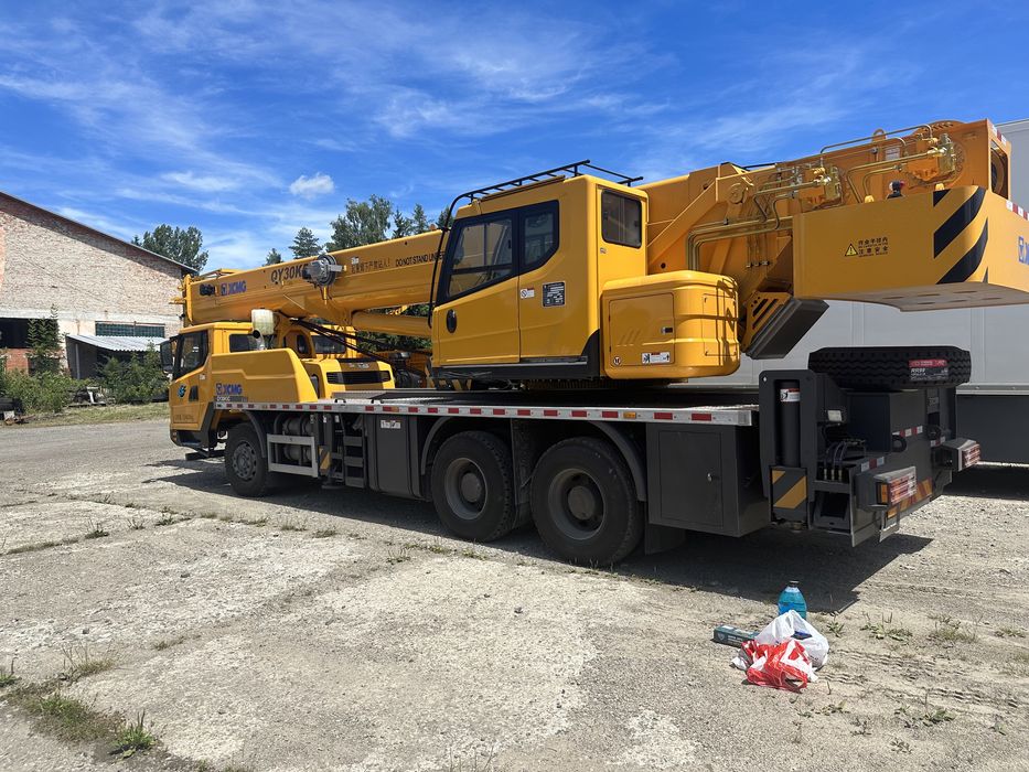 Послуги Автокрана 30 тон 43 метра стріла