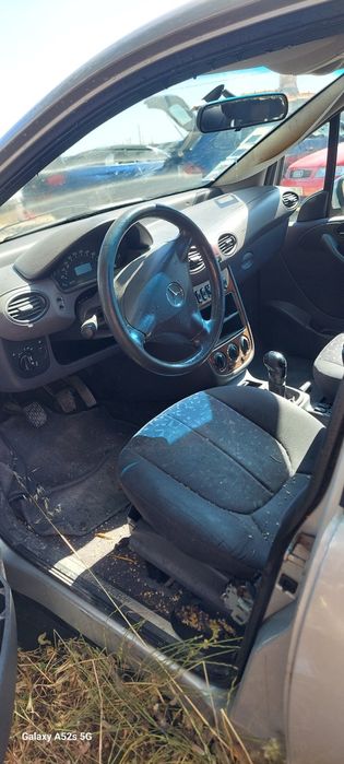 Para peças ou recuperar Mercedes A140 ano2003 com documentos  ativos