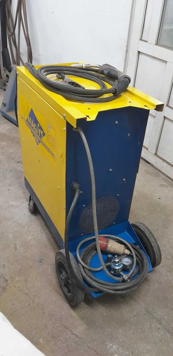 Spawarka , migomat 410 amper marki MAGYS