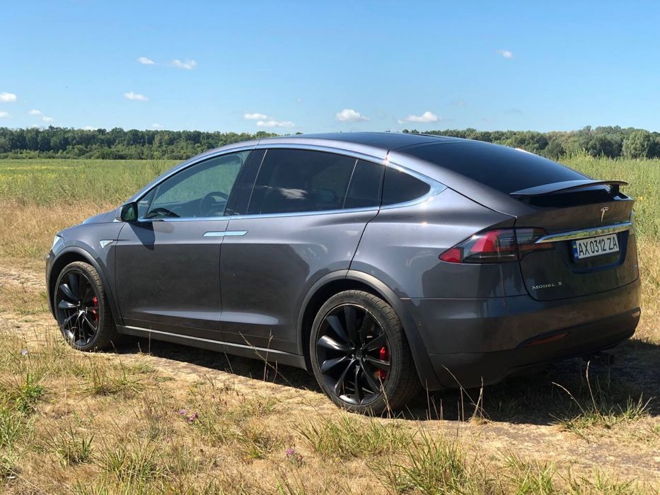 Tesla Model X 2016