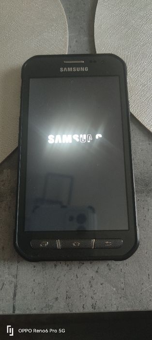 Sprzedam dwa Samsungi sprawne