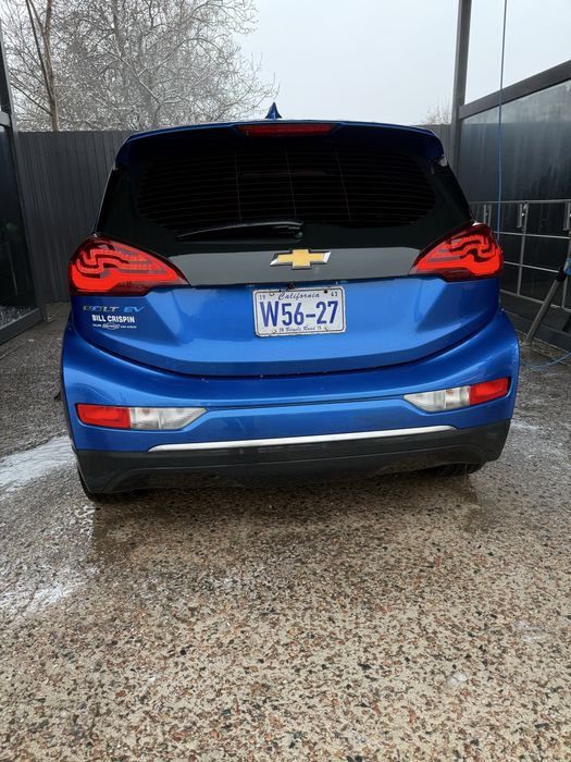 Продам шевроле болт