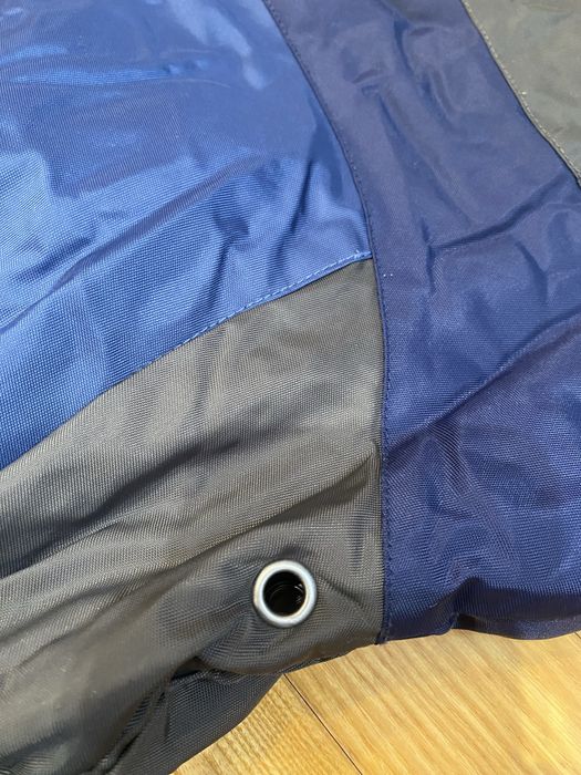 Суперякісний та міцний дитячий зимовий комбінезон Helly Hansen