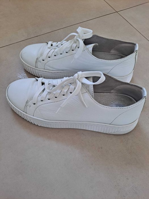 Buty skórzane Nessi 40