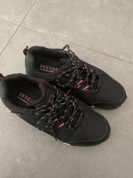 Ténis   skechers preto   , em bom estado