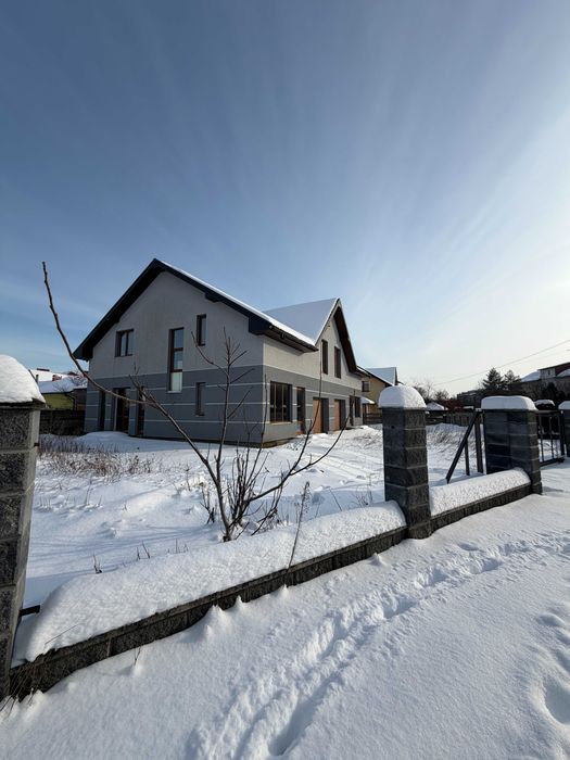 Шикарний Будинок біля Міста готовий до ремонту