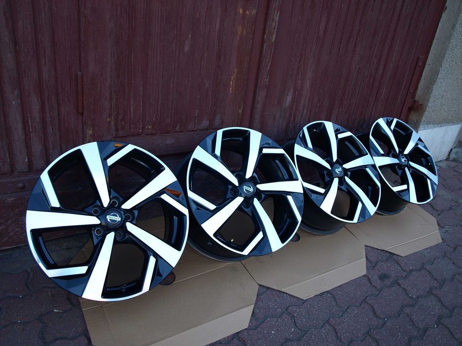 Nissan Quashqai Felgi aluminiowe 5x114.3 fi-66.1 7jx19 et40 Oryginalne TPMS