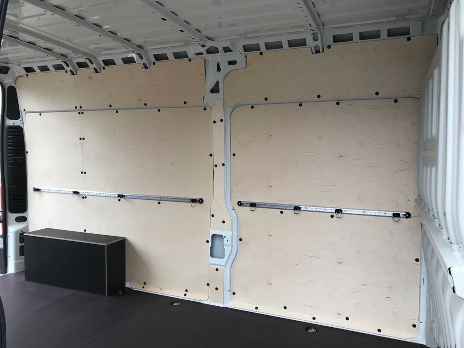 FIAT DUCATO L3H2 - zabudowa busa obicie paki