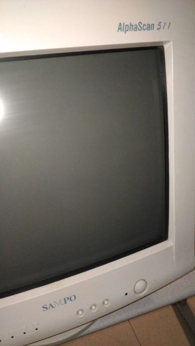 Monitor antigo da marca Sampo64551894919682122