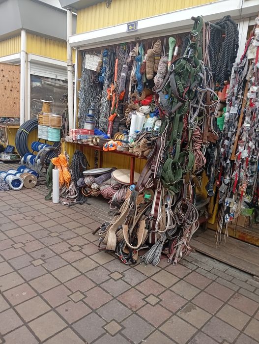 Підшора (наритник) упряж для коней