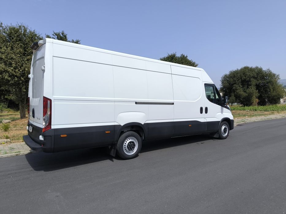 Iveco Daily 35s18 furgão motor 3.000 180cv
