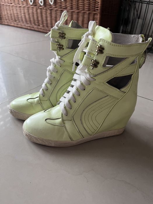 Damskie botki limonkowe