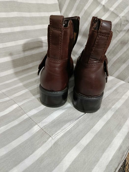 Напівчобітки Clarks демісезонні