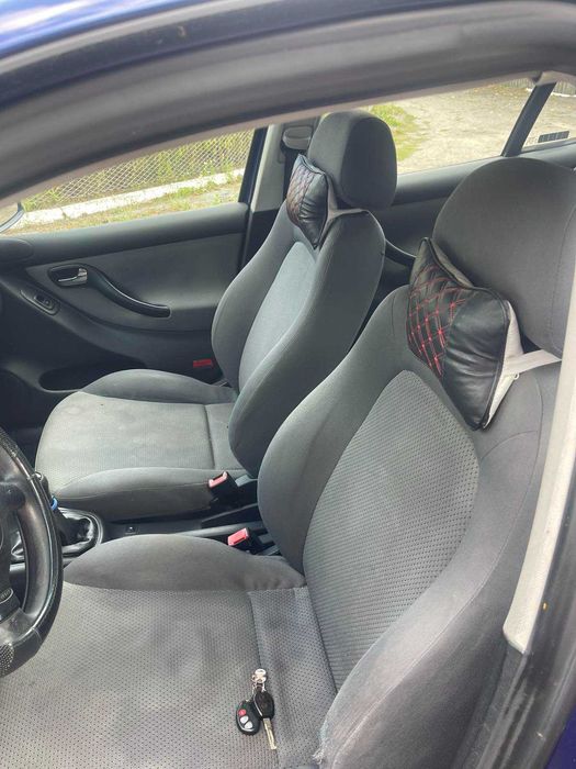 Продам Seat Leon 2003