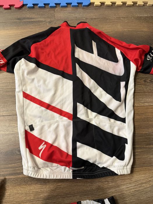 Костюм для велосипедистів,велоформа Specialized