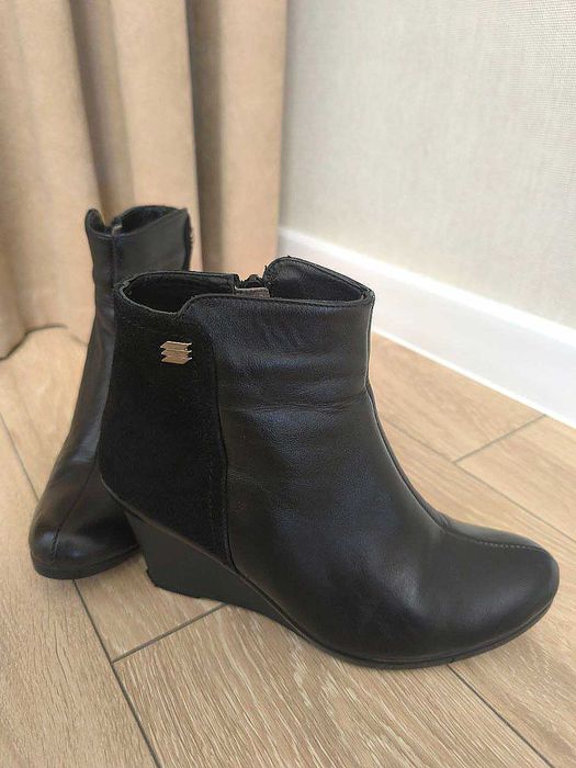 М'які шкіряні ботильйони