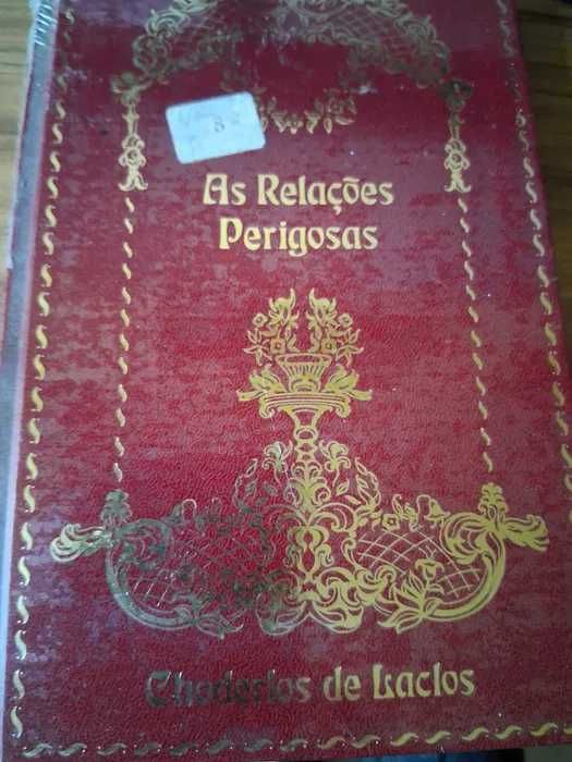 Livros diversos em bom estado, capa rija