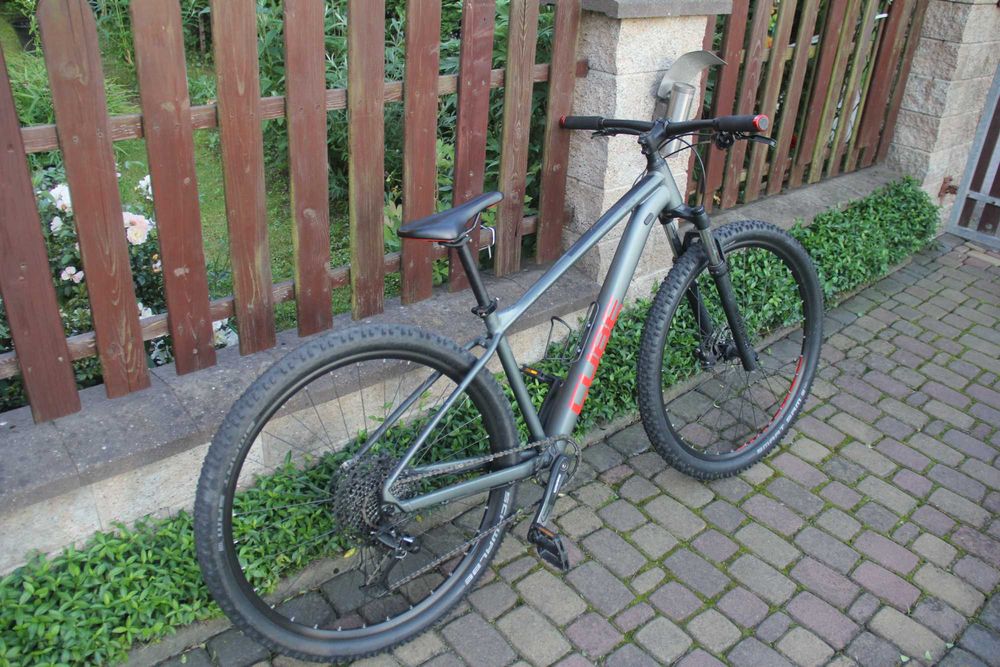Rower Cube Analog 29"
