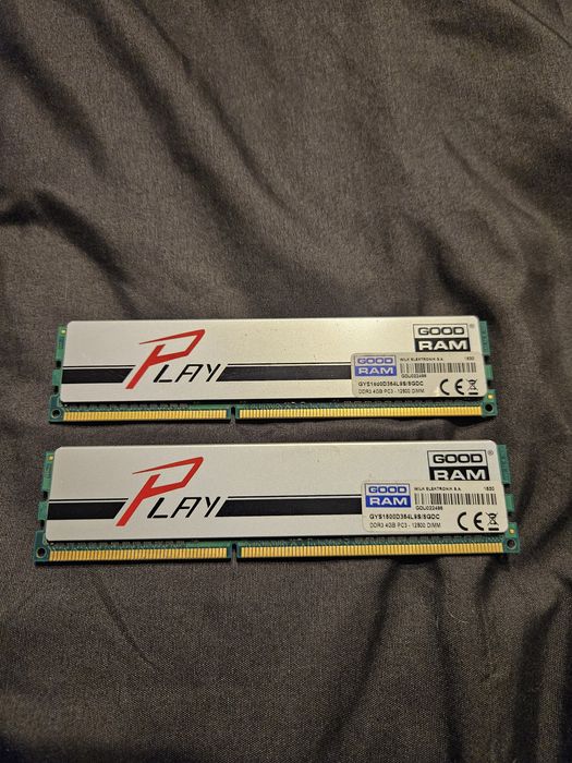 Pamięć RAM GoodRAM Play DDR3 2X4GB 1600MHz GYS1600D364L9S/8GDC