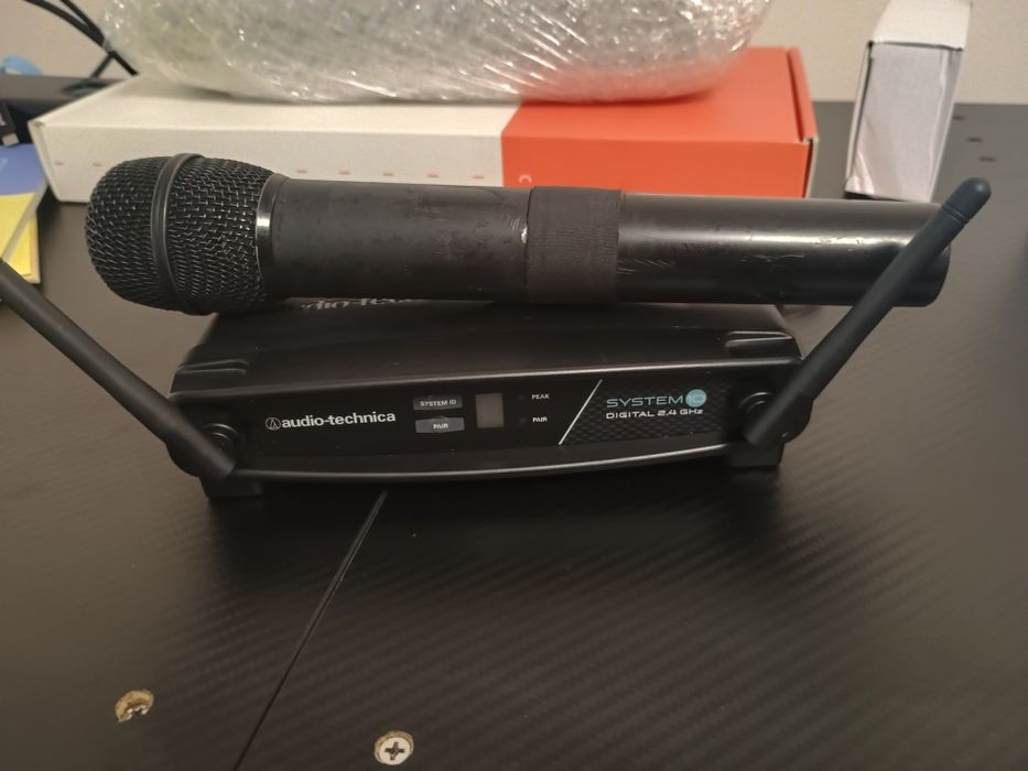 Цифрова радіосистема Audio-Technica System 10 ATW-1102