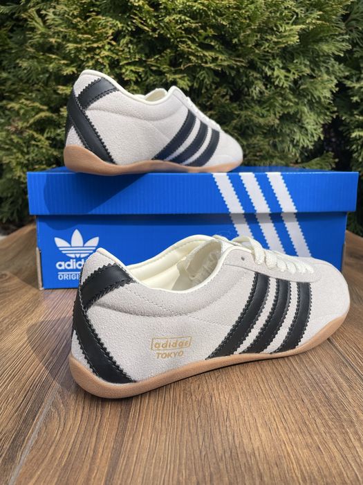 しげぼー① Кросівки Adidas Tokyo адідас ТОП: 1 450 грн. - Кроссовки для