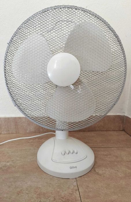 Ventoinha Qilive Branca – Silenciosa e Potente