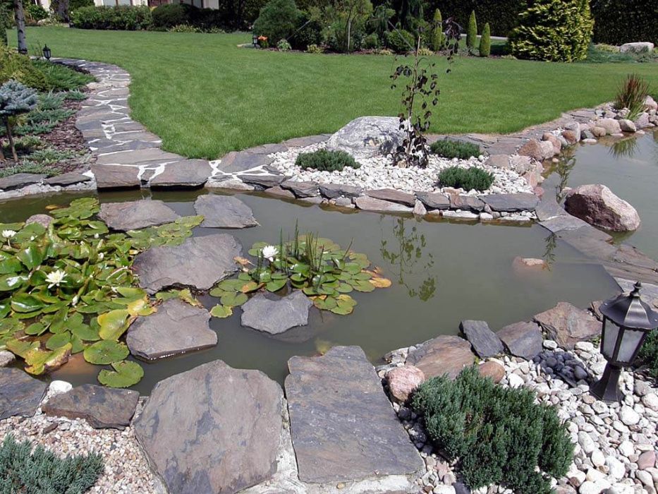 Płyty ogrodowe na kaskady szaro miodowe ścieżki oczka wodne