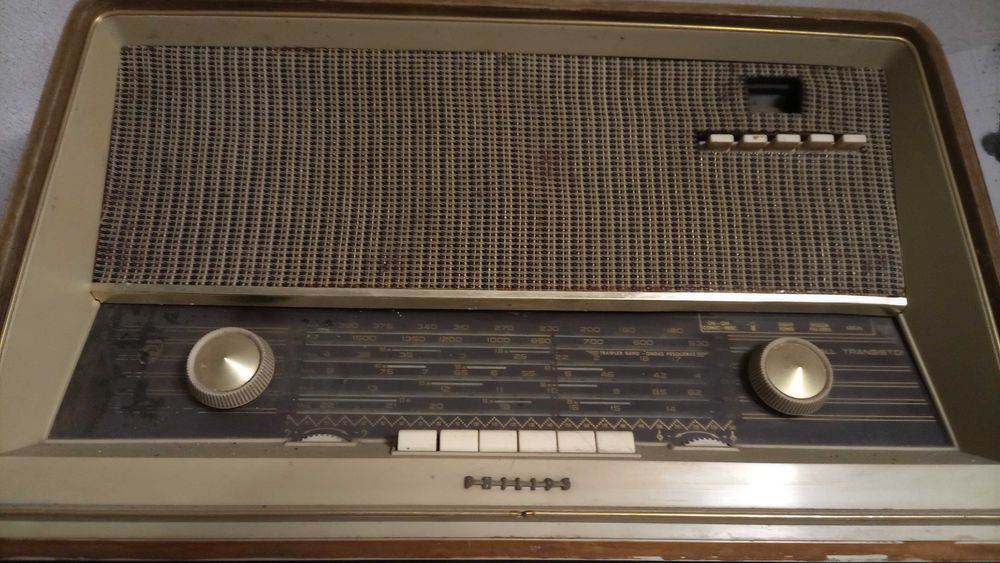 Radio Grundig válvulas