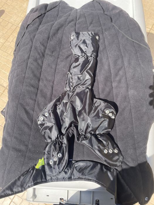 Casaco impermeável para cão de muito grande porte