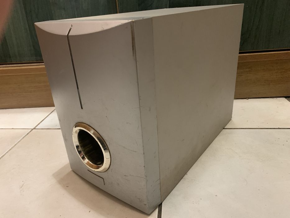 продам сабуфер TOKAї