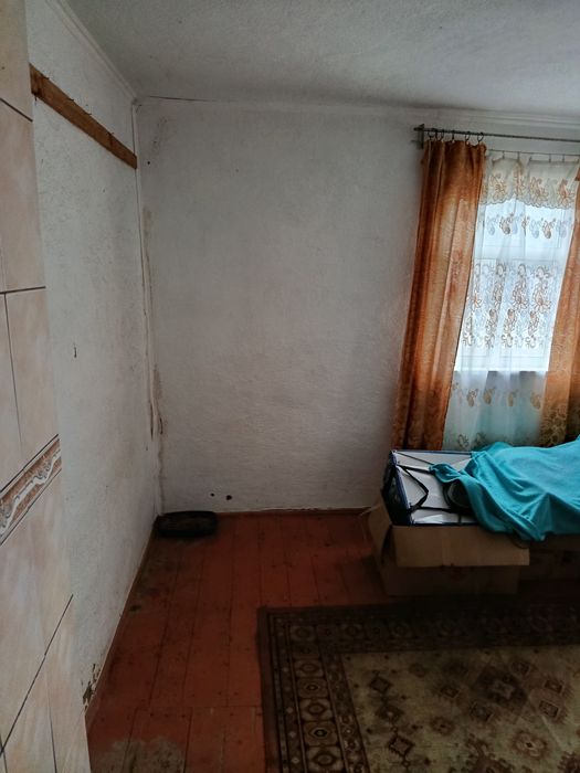 Продаж будинку .