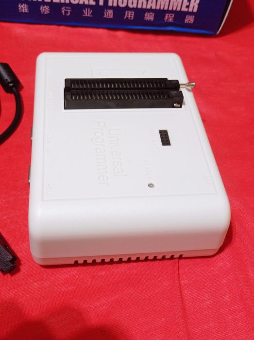 Programator RT809H RT809HSE  Universal Programmer