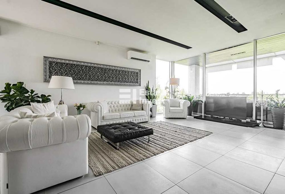 Продам будинок у смт. Коротич