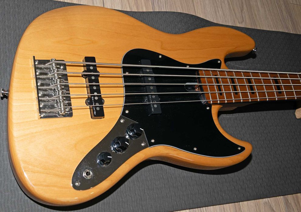 Sire Marcus Miller V5 Alder-5 Natural - Gitara basowa 5-strunowa