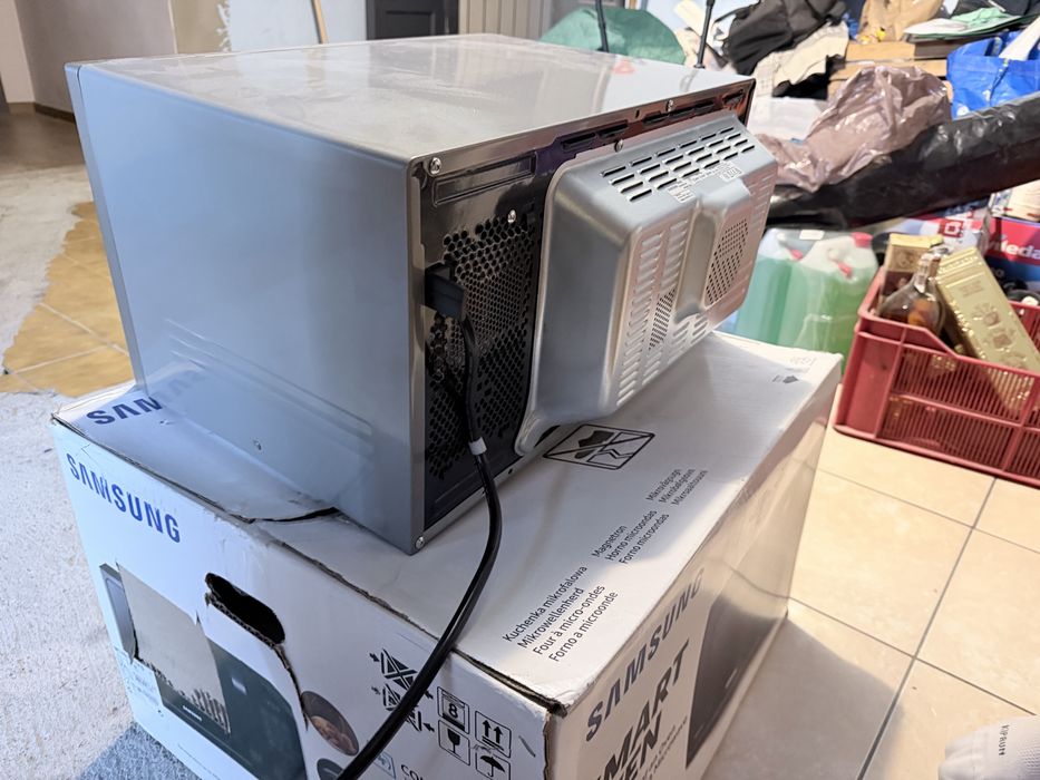 Kuchenka kompaktowa samsung MC28H5013AS